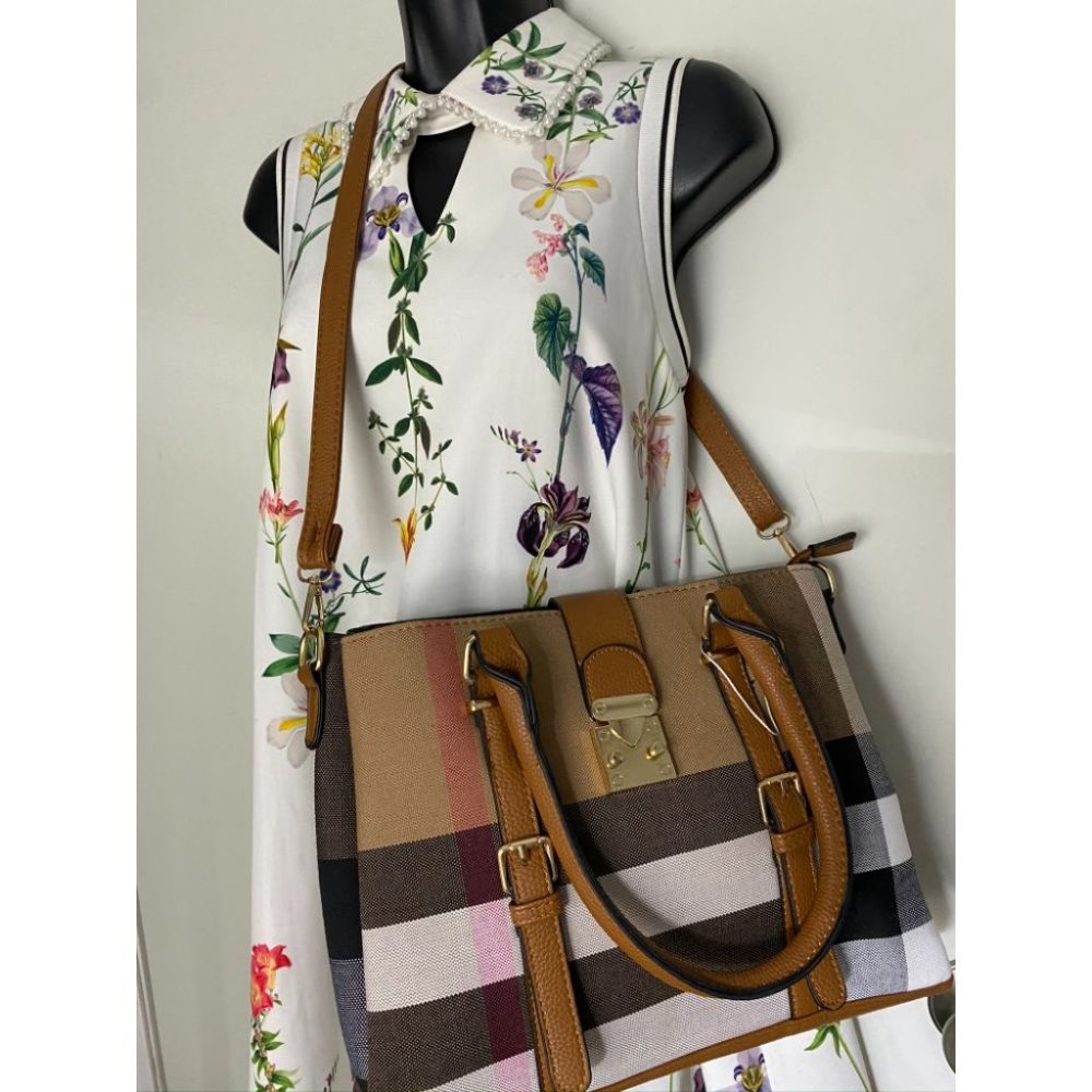 NWT! ClosetsNYC Large Plaid Tote Crossbody Bag - Picture 7 of 9